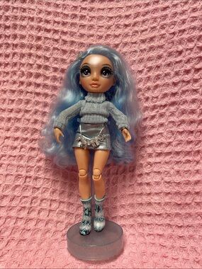 Rainbow High -  Gabriella Icely doll Long Blue Hair and icy blue clothing